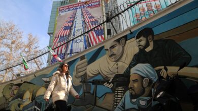 قبيل لقاء ويتكوف وعراقجي المرتقب في تركيا.. ترمب يهدد إيران بـ"أمور سيئة" إذا فشلت المفاوضات